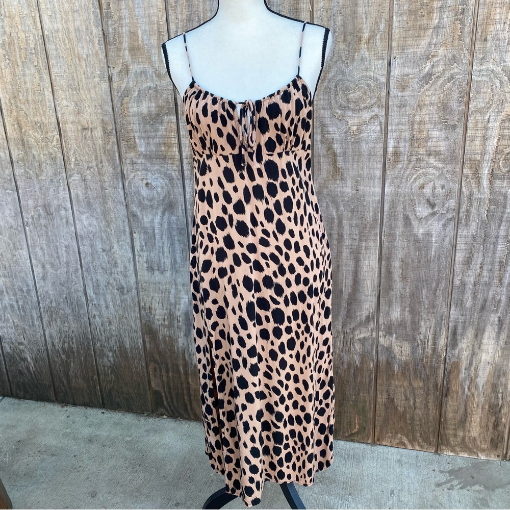 Motel Cheetah Midi Dress With Leg Slit Size S